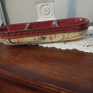 Demdaco Crimson Berries Holiday Hand Painted Divided Serving Dish